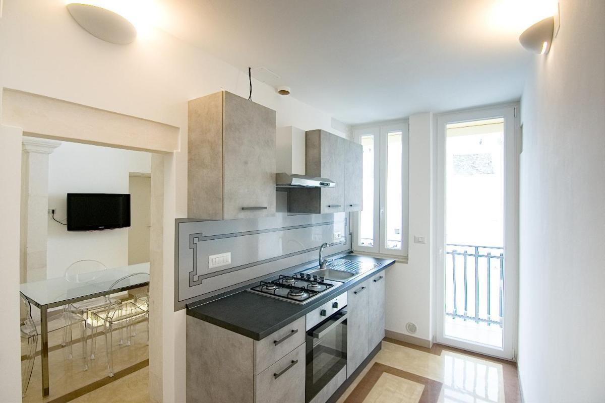 Appartamento Palazzo Ancona Martina Franca Exteriör bild